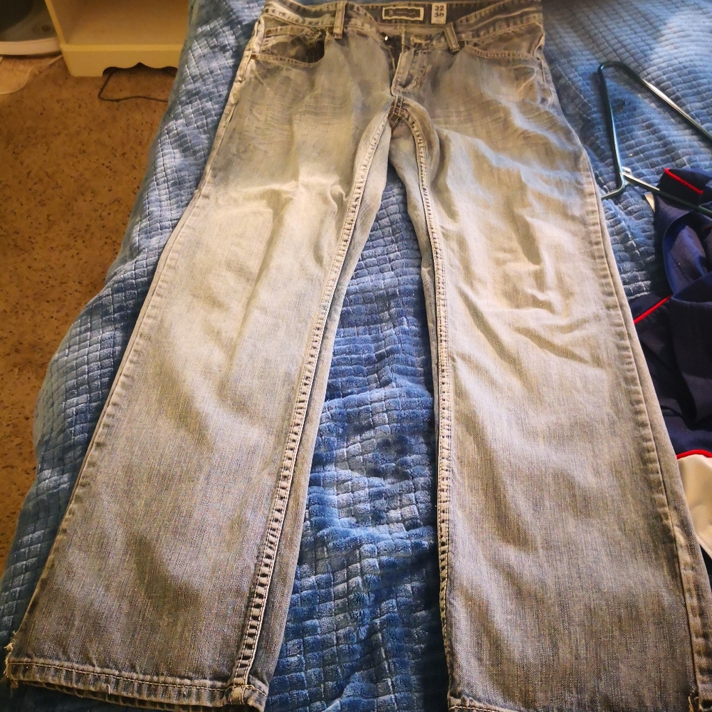 Light stonewash boot cut jeans